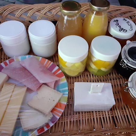Aux Gres Des Moisonettes Guest House Limetz Bagian luar foto