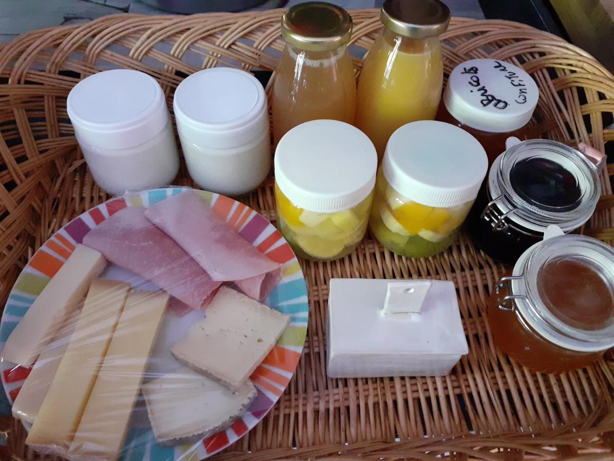 Aux Gres Des Moisonettes Guest House Limetz Bagian luar foto