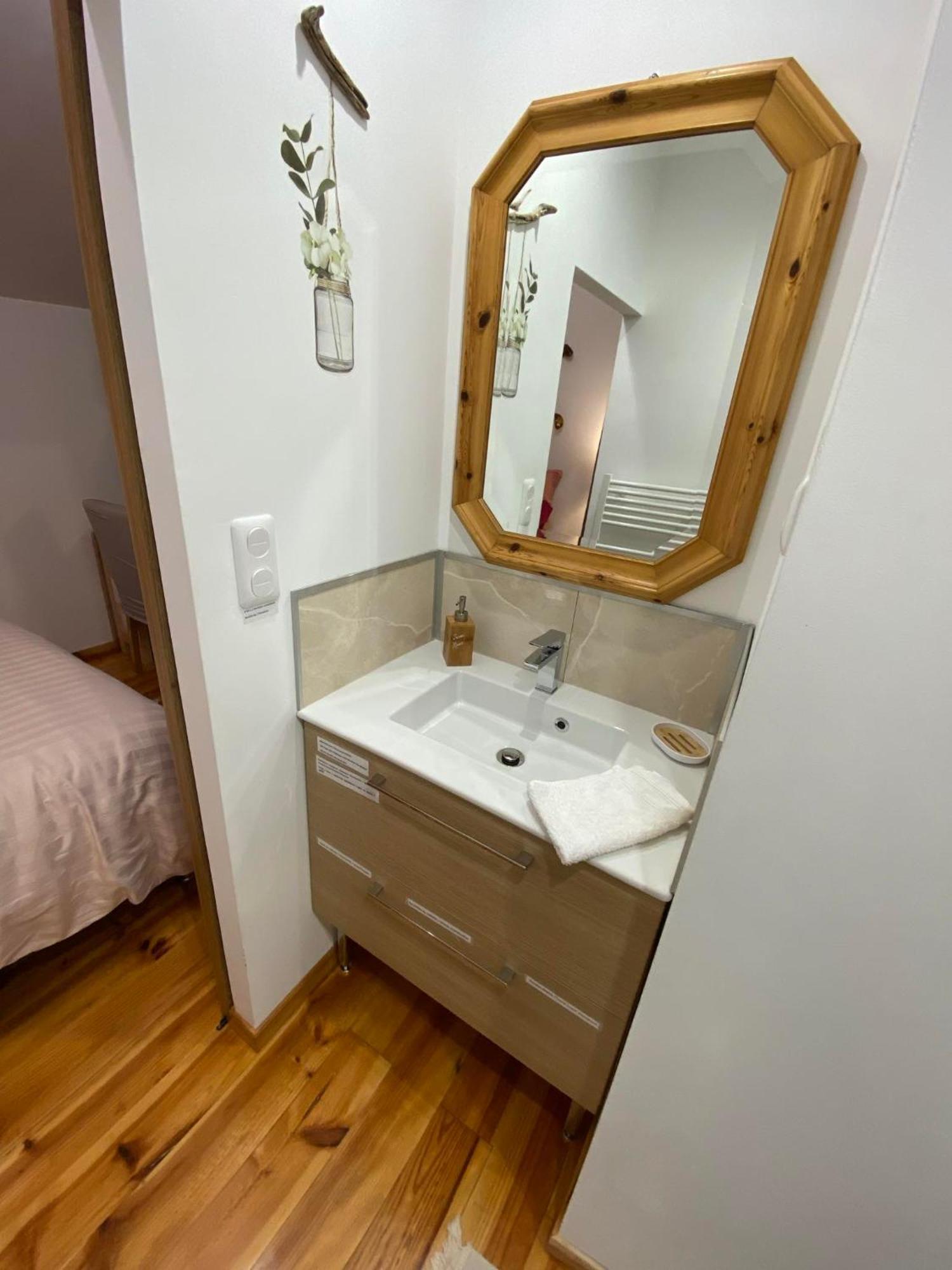 Aux Gres Des Moisonettes Guest House Limetz Bagian luar foto