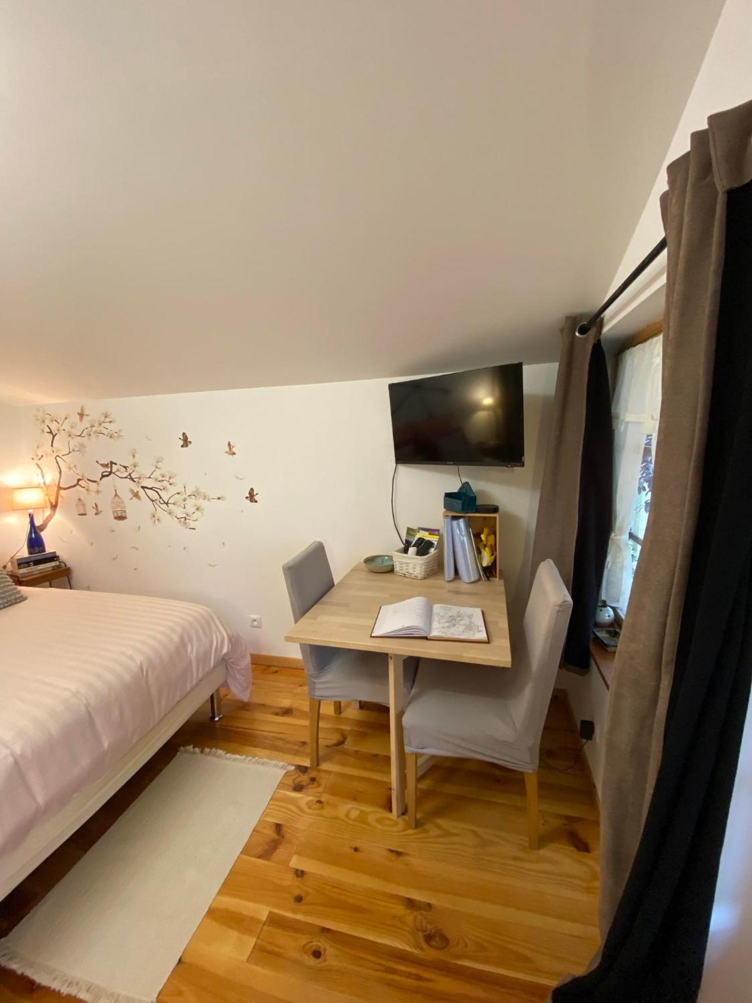 Aux Gres Des Moisonettes Guest House Limetz Bagian luar foto